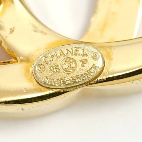 CHANEL CC Logo TurnLock Vintage Bracelet 6.9" Gold Tone 96P Auth w/Box #24055 - Picture 5 of 6